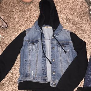 Jean jacket w black sleeves & hood